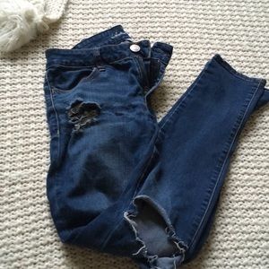 Holy jeans